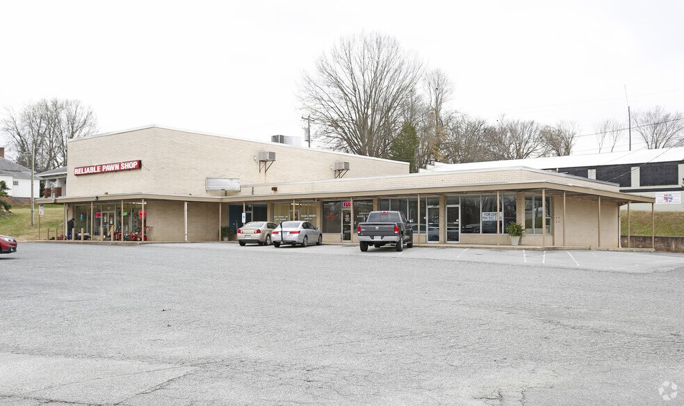 109 Mooresville Rd, Salisbury, NC 28144