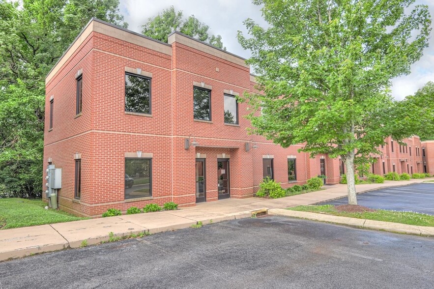 106 Mission Ct, Franklin, TN for sale - Building Photo - Image 1 of 10