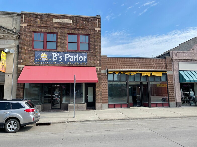 416 Dakota Ave, Wahpeton, ND 58075 400 Block Building