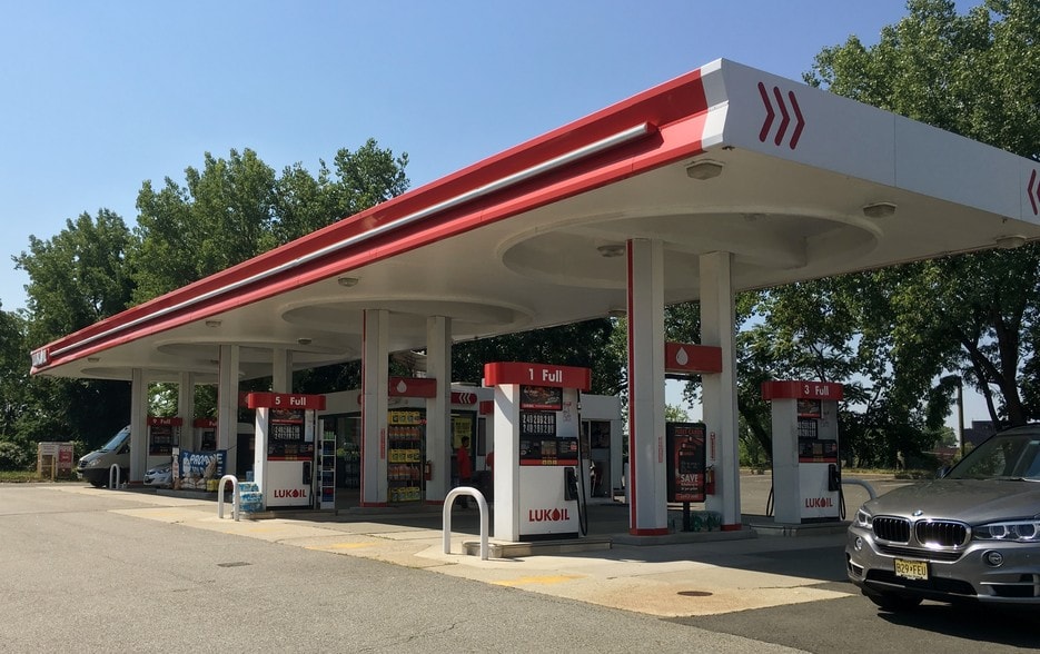 27 State Rt 4, Hackensack, NJ for sale - Primary Photo - Image 1 of 1