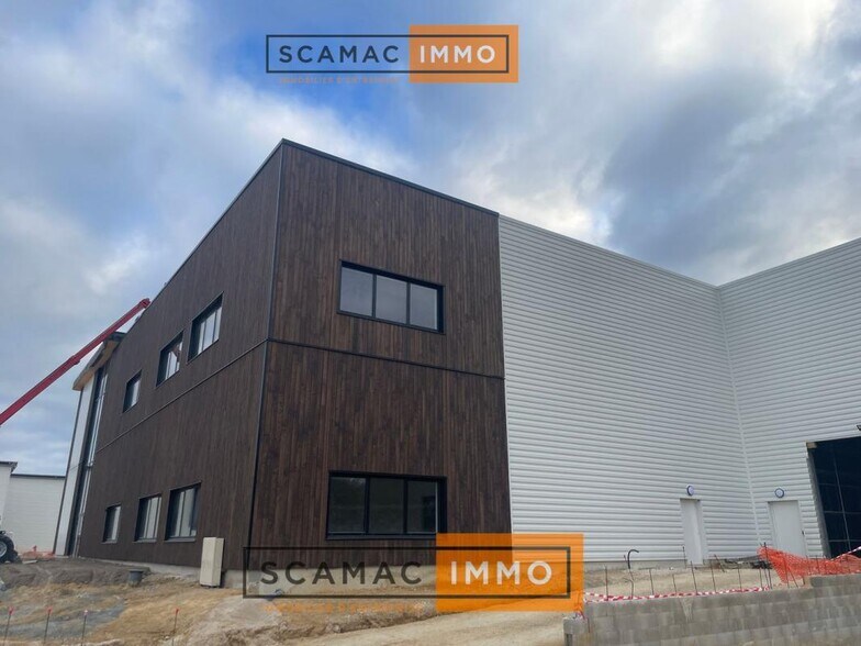 Flex in OLLAINVILLE for sale - Building Photo - Image 1 of 4