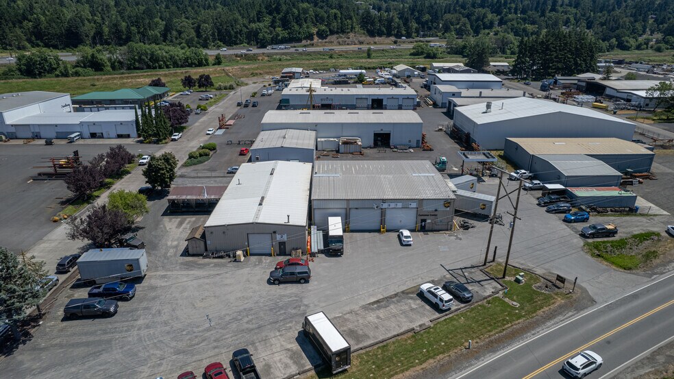 2202 Talley Way, Kelso, WA for sale - Building Photo - Image 1 of 1