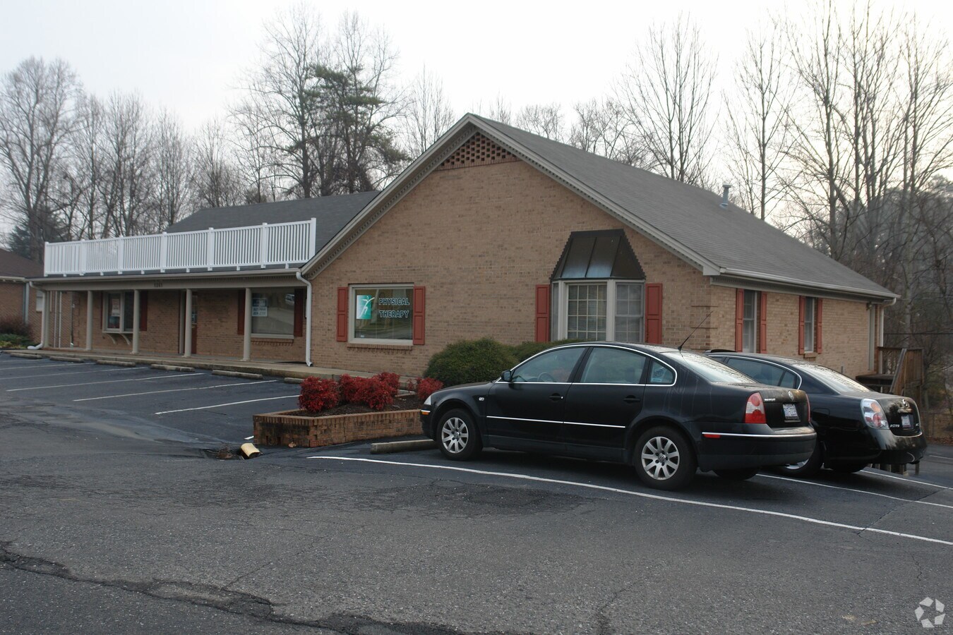 1361 E Garrison Blvd, Gastonia, NC 28054