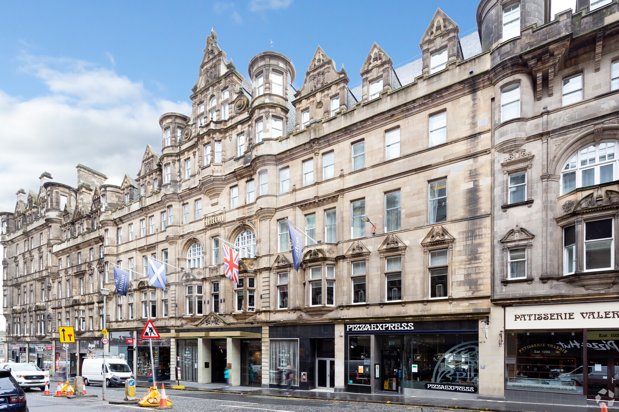 11-15 North Bridge Bridge, Edinburgh for sale Primary Photo- Image 1 of 1