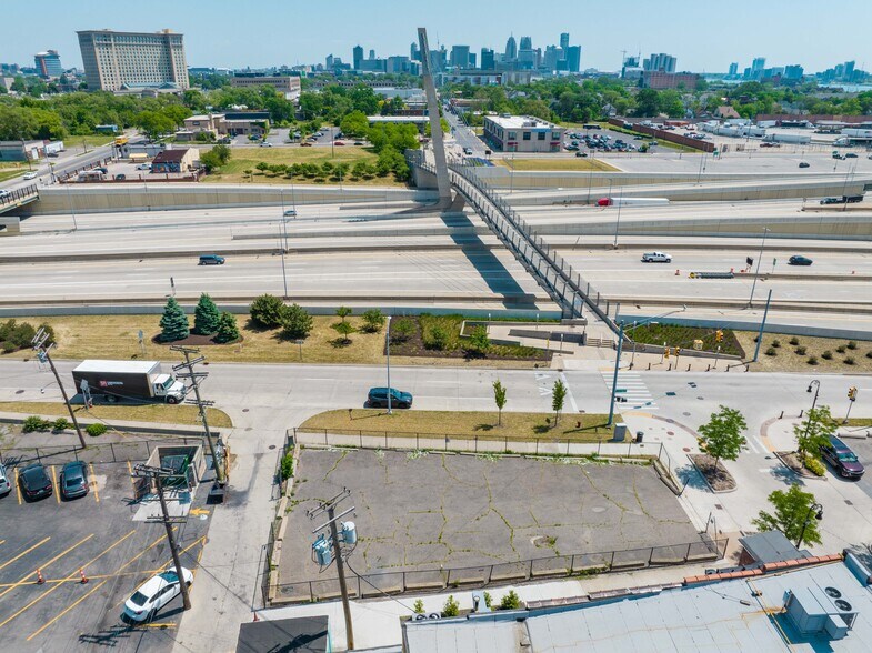 3342 Bagley St, Detroit, MI for sale - Building Photo - Image 3 of 7