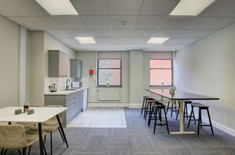 31-36 York Pl, Leeds for lease Interior Photo- Image 2 of 5