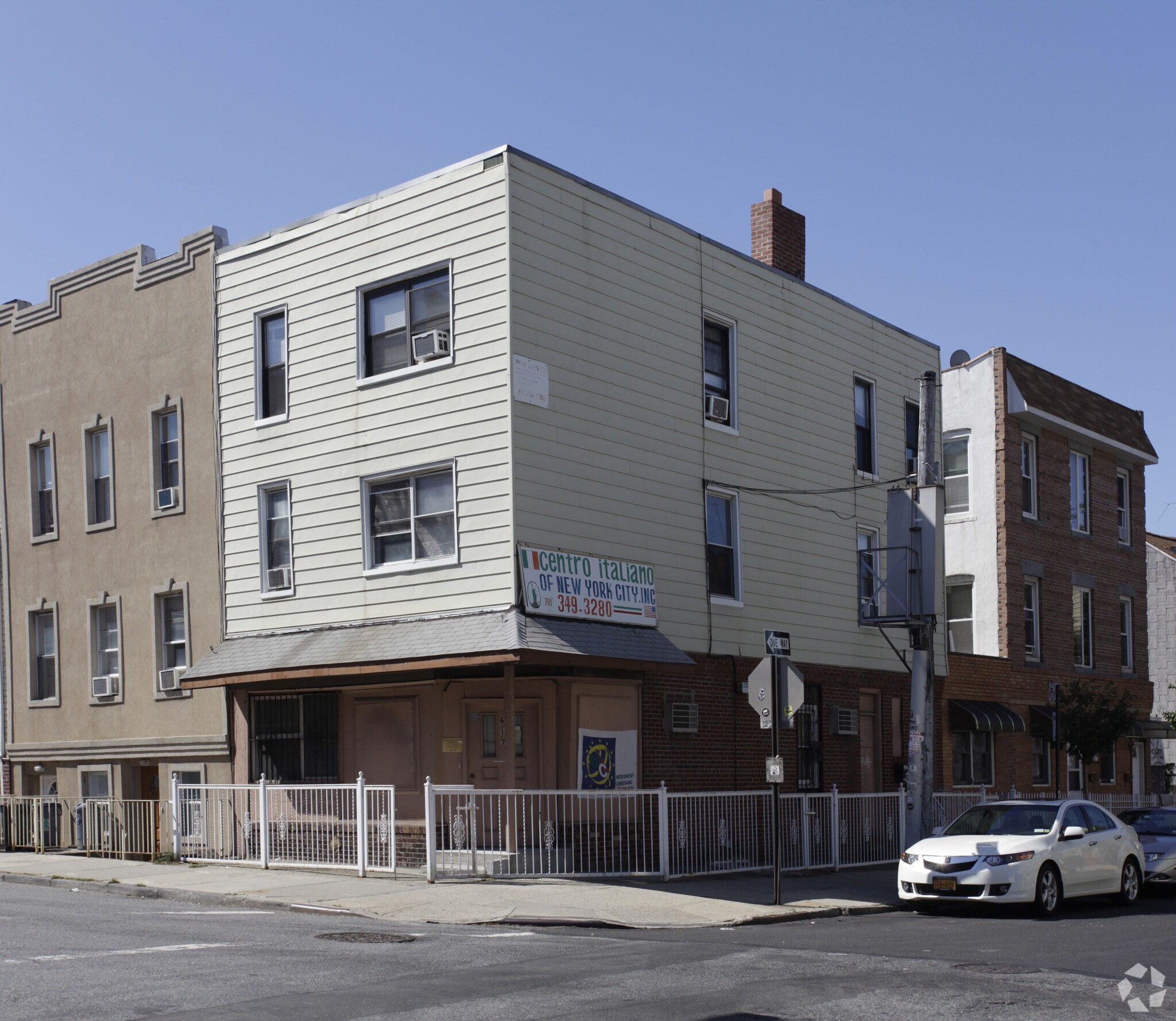 617 Lorimer St, Brooklyn, NY for sale Primary Photo- Image 1 of 1