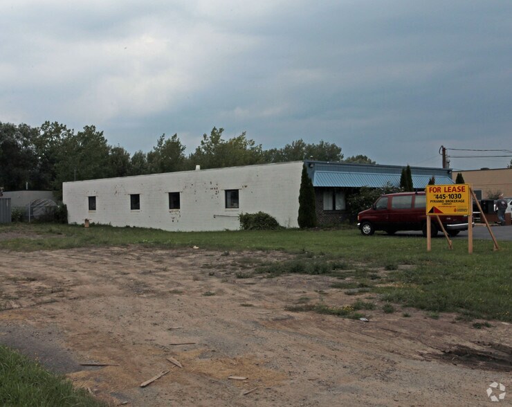 6159 E Molloy Rd, East Syracuse, NY for sale - Primary Photo - Image 1 of 1