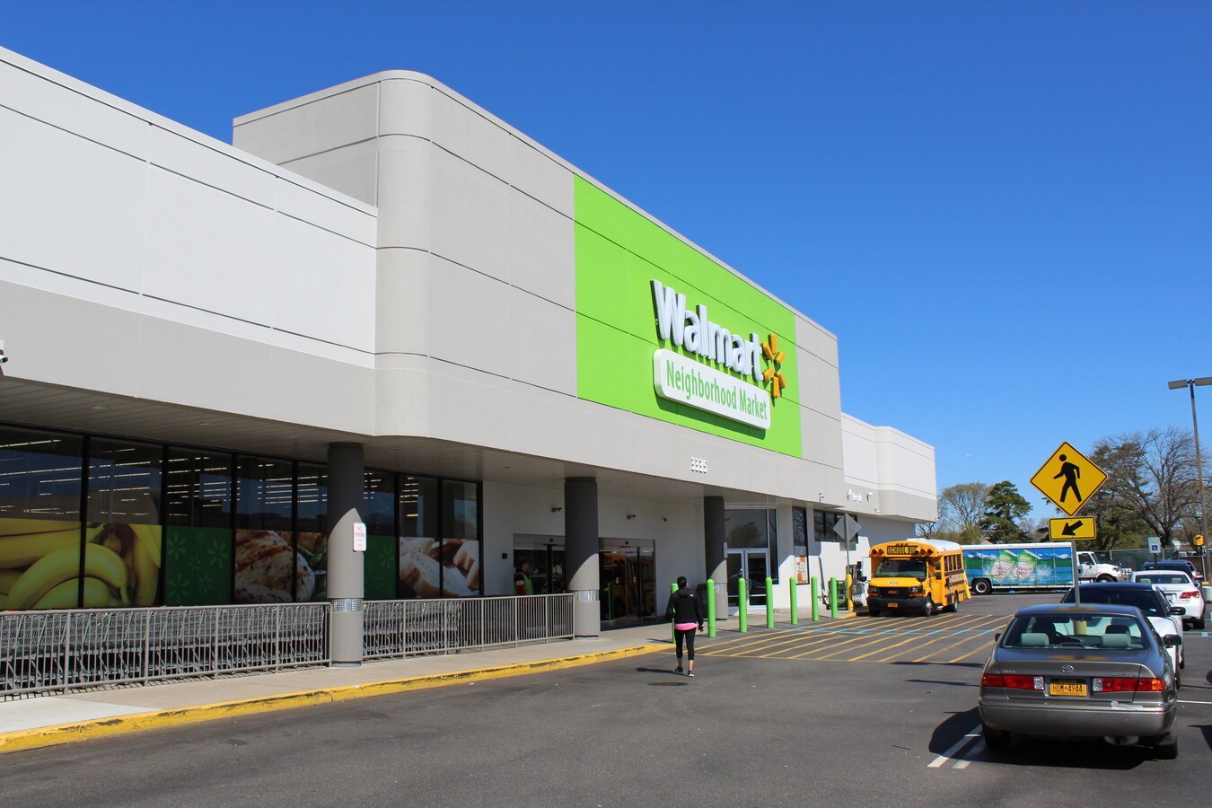 33353337 Hempstead Tpke, Levittown, NY 11756 Levittown Mews