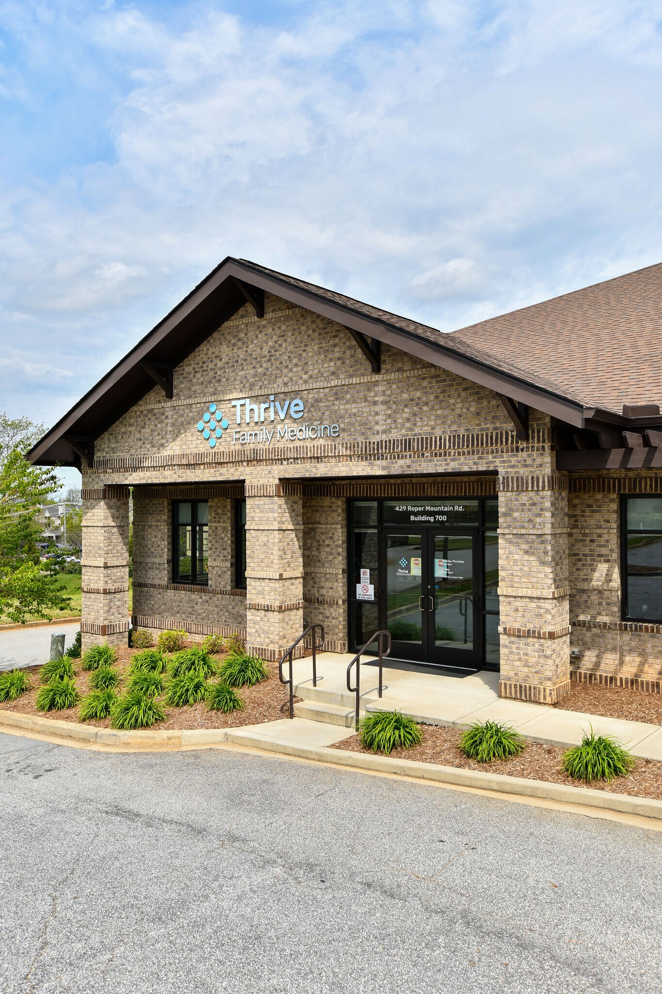 429 Roper Mountain Rd, Greenville, SC 29615 Office for Sale