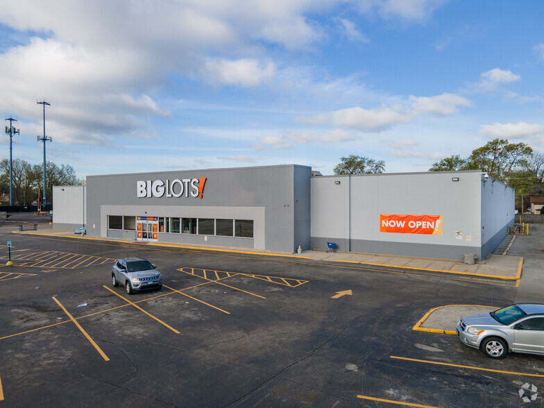 8148 S Cicero Ave, Burbank, IL for lease - Primary Photo - Image 1 of 10