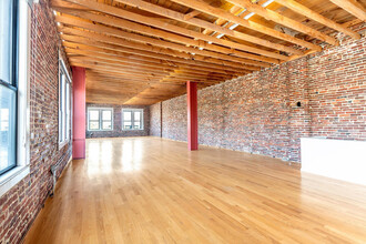 1099 Folsom St, San Francisco, CA for lease Building Photo- Image 2 of 5