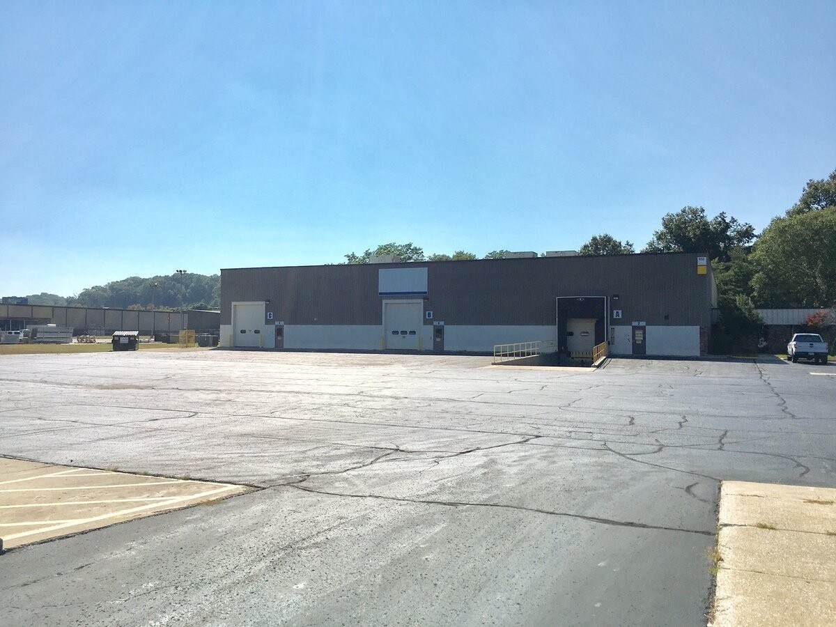 9892 E Red Arrow Hwy, Bridgman, MI for sale Building Photo- Image 1 of 1