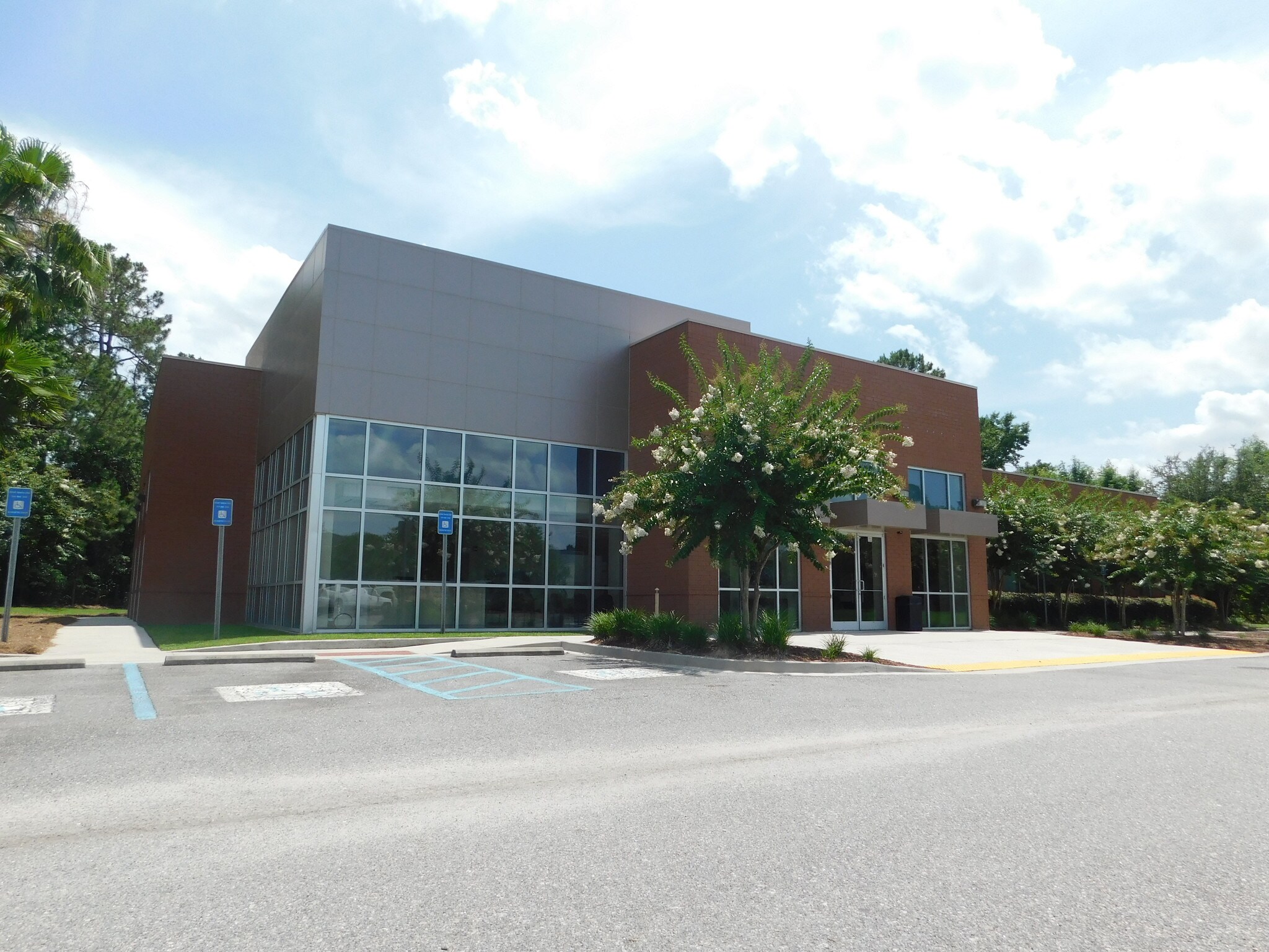 20 Martin Ct, Savannah, GA for sale Primary Photo- Image 1 of 1