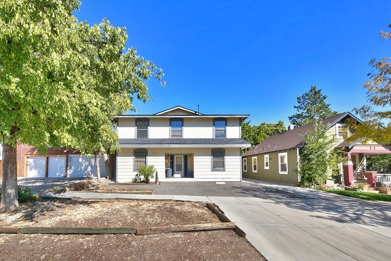 80 Vine St, Reno, NV 89503