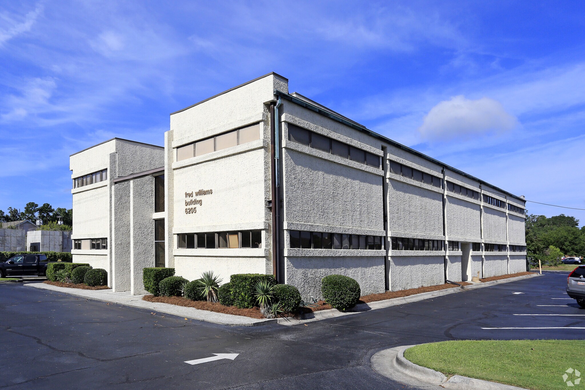 6205 Abercorn St, Savannah, GA for sale Primary Photo- Image 1 of 1