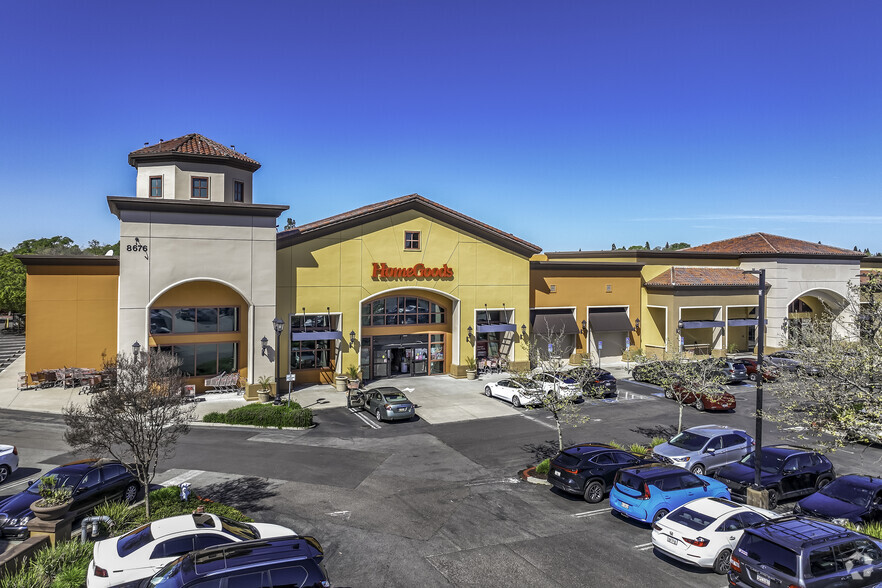 8620-8690 Sierra College Blvd, Roseville, CA for lease - Building Photo - Image 1 of 8