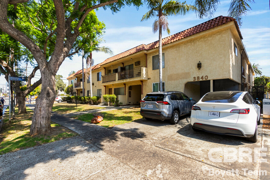 3840 Inglewood Blvd, Los Angeles, CA for sale - Building Photo - Image 3 of 14