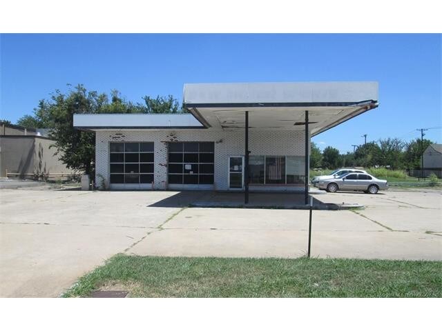 806 S 32nd St, Muskogee, OK for sale Building Photo- Image 1 of 1