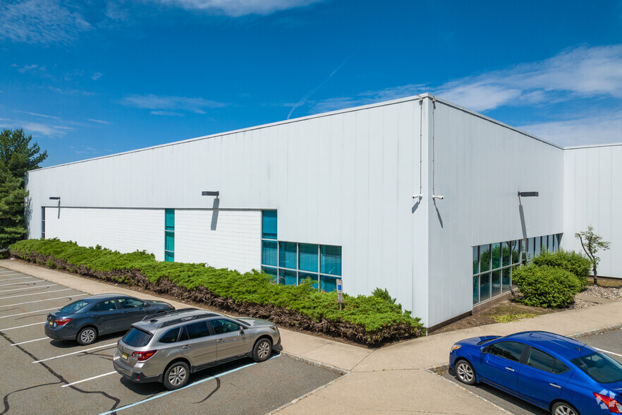 3 Luger Rd, Denville, NJ for lease - Building Photo - Image 1 of 8