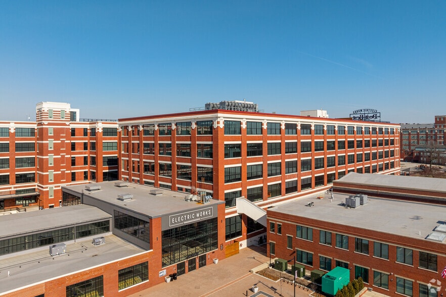 1690 Broadway, Fort Wayne, IN for lease - Building Photo - Image 1 of 4