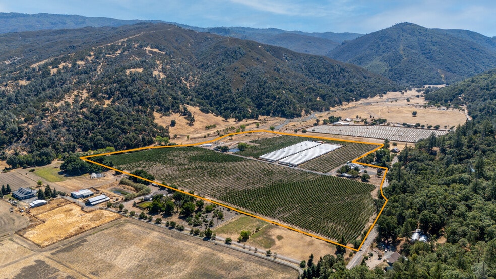 2000 Clover Valley Rd, Upper Lake, CA for sale - Building Photo - Image 2 of 28