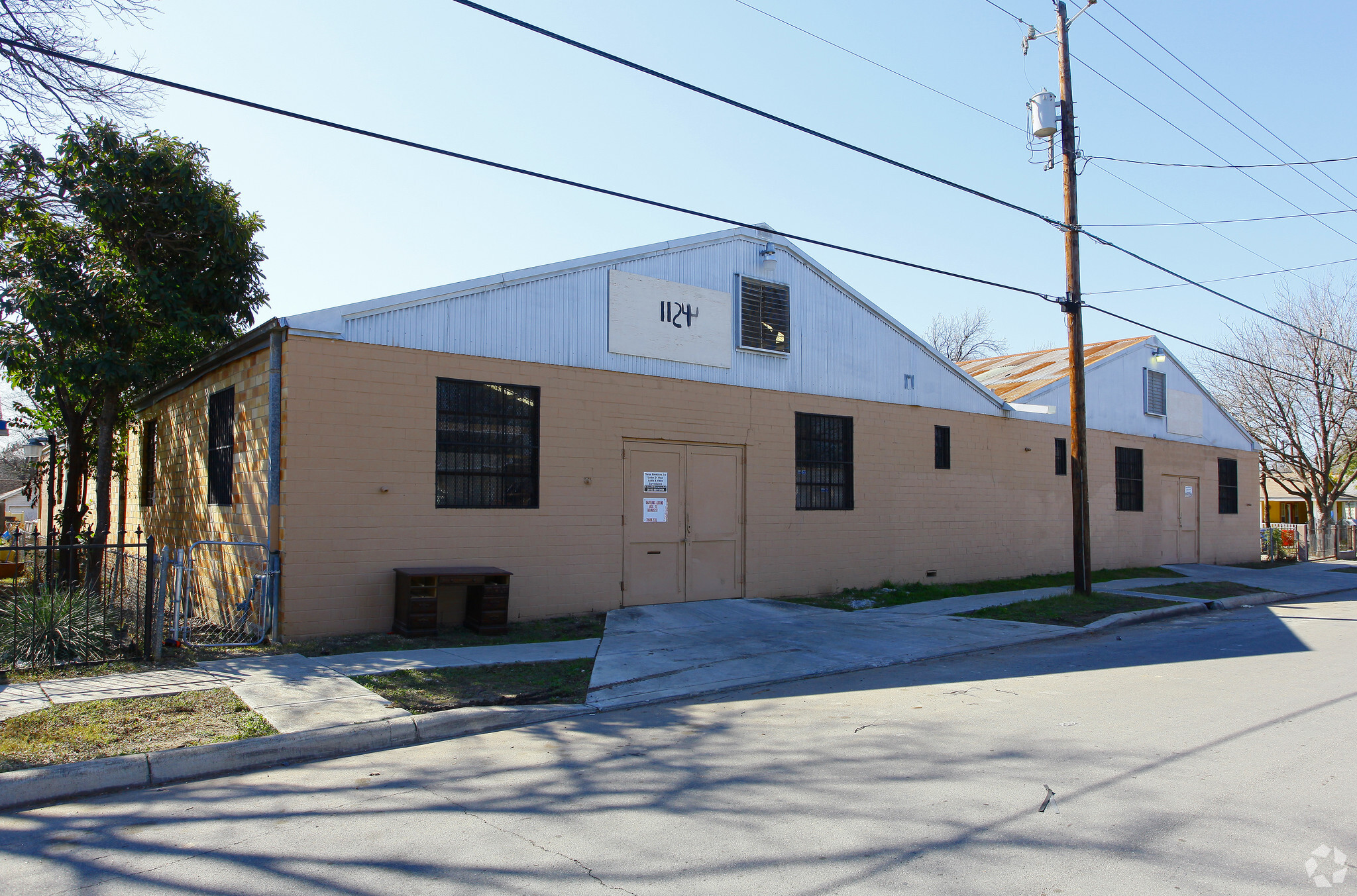 1124 Delgado St, San Antonio, TX for sale Primary Photo- Image 1 of 1