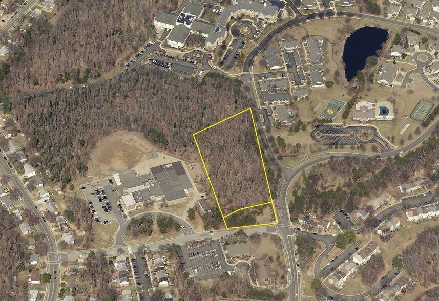 12400-12440 Clipper Dr, Woodbridge, VA for sale - Building Photo - Image 1 of 1