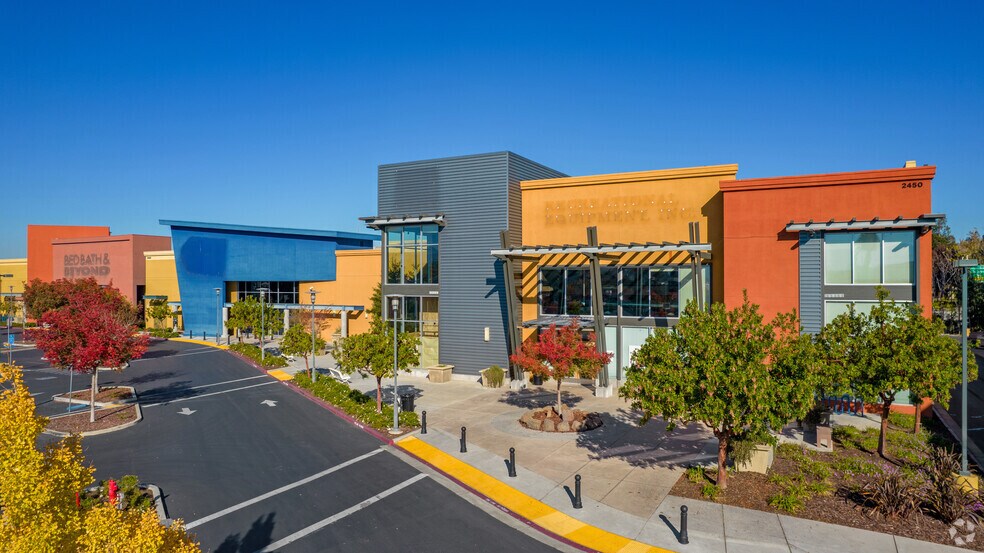 2450-2470 Charleston Rd, Mountain View, CA for lease - Primary Photo - Image 1 of 5