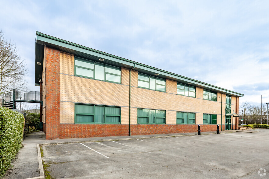 Northwich Rd, Runcorn for lease - Building Photo - Image 2 of 3