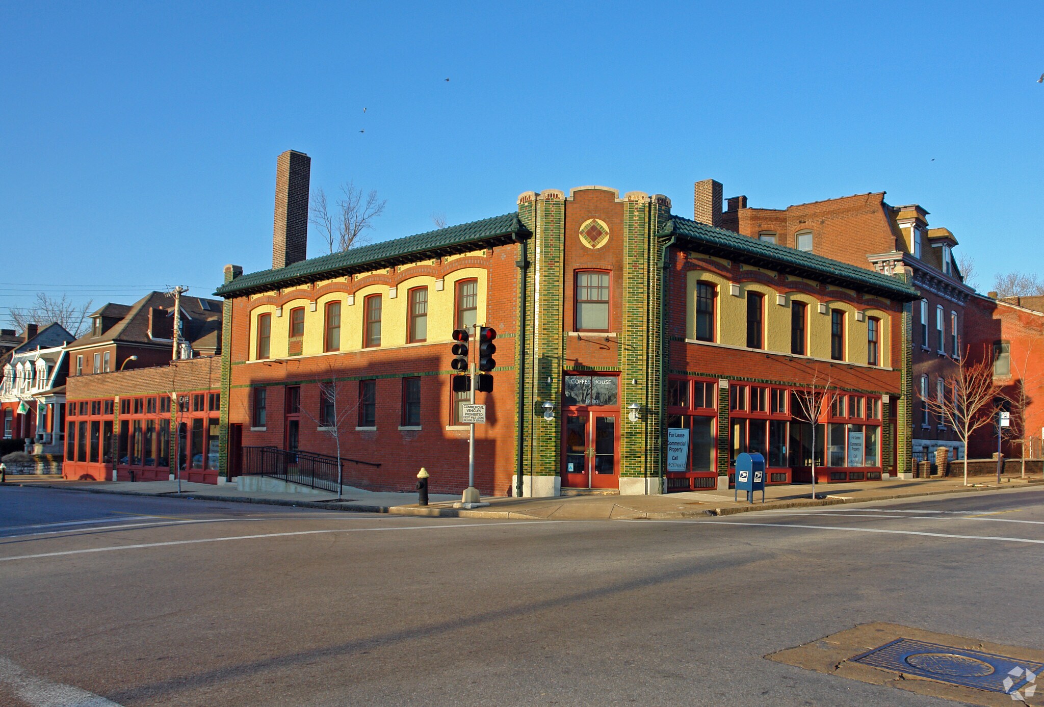 1900-1904 Arsenal St, Saint Louis, MO for sale Primary Photo- Image 1 of 1