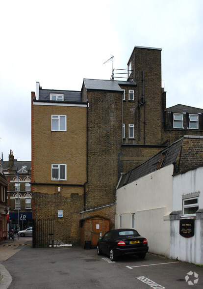 40 Tooting High St, London for lease - Building Photo - Image 2 of 2