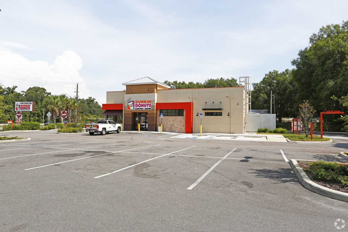 17514 N US Highway 41, Lutz, FL 33549
