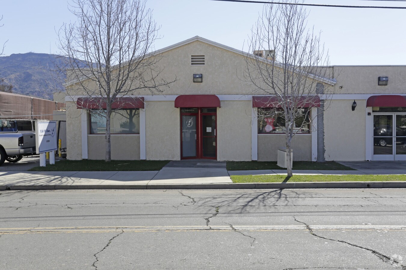 1320 E Main St, Santa Paula, CA 93060 Industrial for Sale