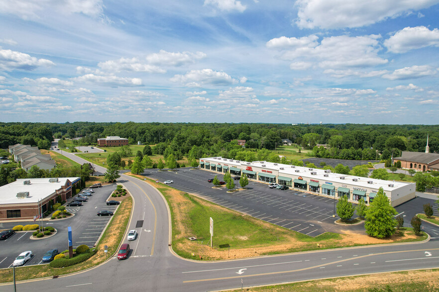 660 S Pierce St, Eden, NC for lease - Building Photo - Image 3 of 4