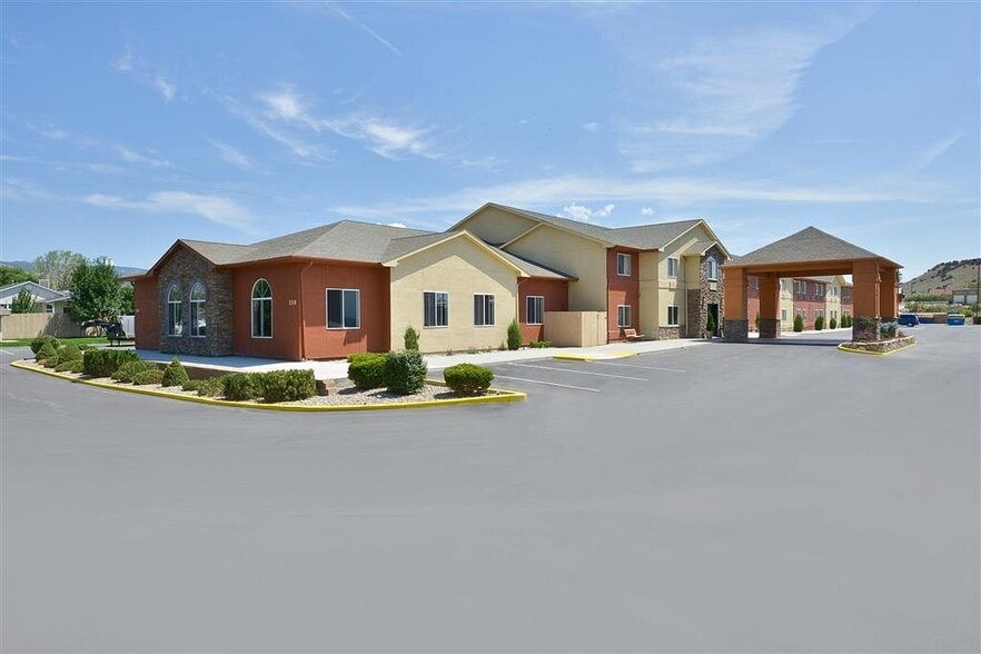 110 Latigo Ln, Canon City, CO 81212