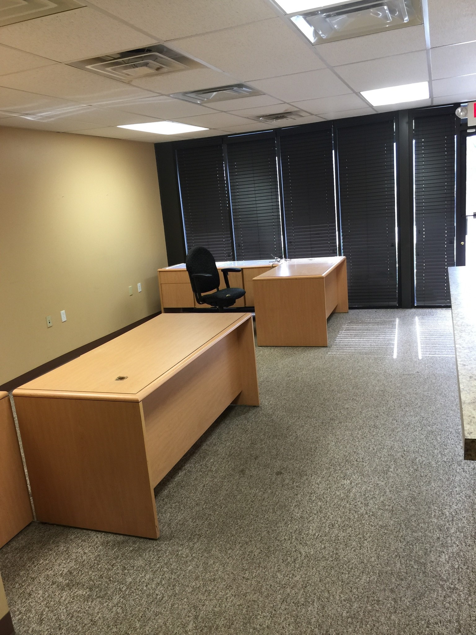 4200 1st Ave, Nitro, WV for sale Interior Photo- Image 1 of 3