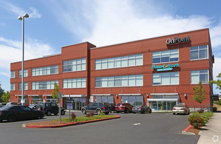 1700 NW Civic Dr, Gresham, OR for sale - Primary Photo - Image 1 of 1