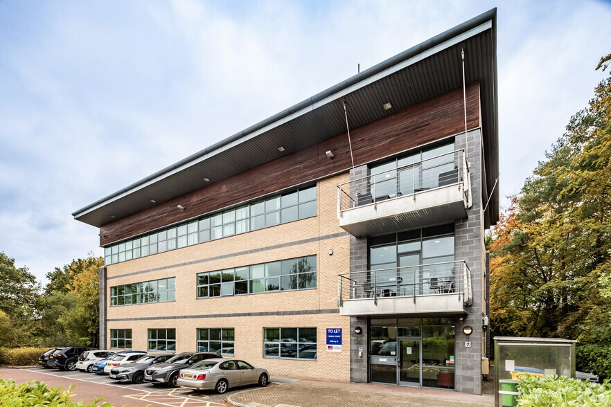 7 Rhino Ct, Stockport for sale - Primary Photo - Image 1 of 1