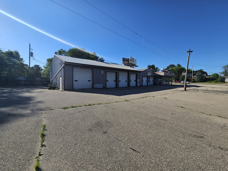 W7627 State Road 21 73, Wautoma, WI for lease - Building Photo - Image 3 of 37