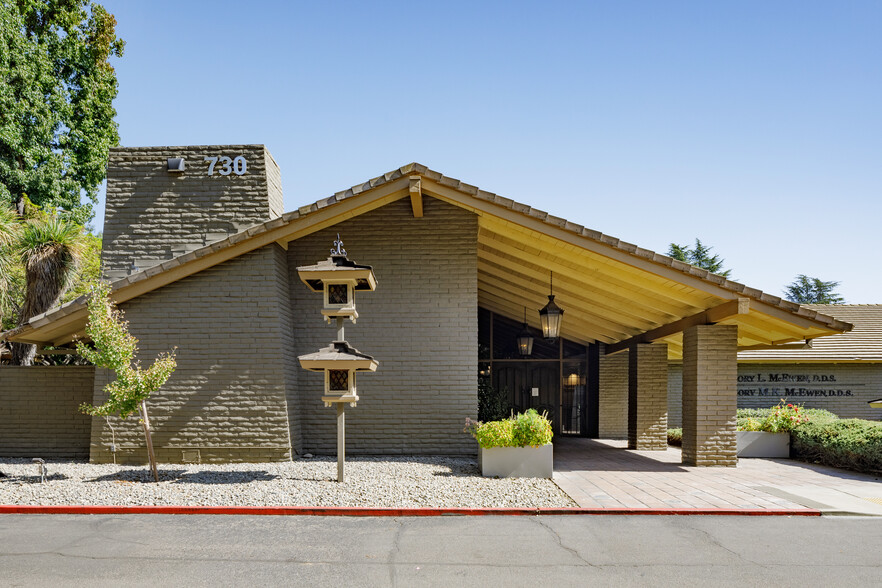 730 Howe Ave, Sacramento, CA for lease - Building Photo - Image 1 of 11