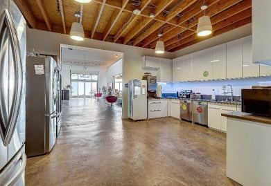 1135 N Highland Ave, Los Angeles, CA for sale - Interior Photo - Image 3 of 6