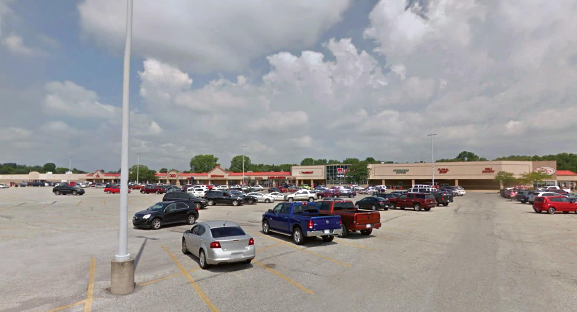 3300-3420 E Market St, Logansport, IN for lease Primary Photo- Image 1 of 5