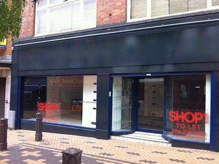 3-9 Cross Sq, Wakefield for sale Primary Photo- Image 1 of 1