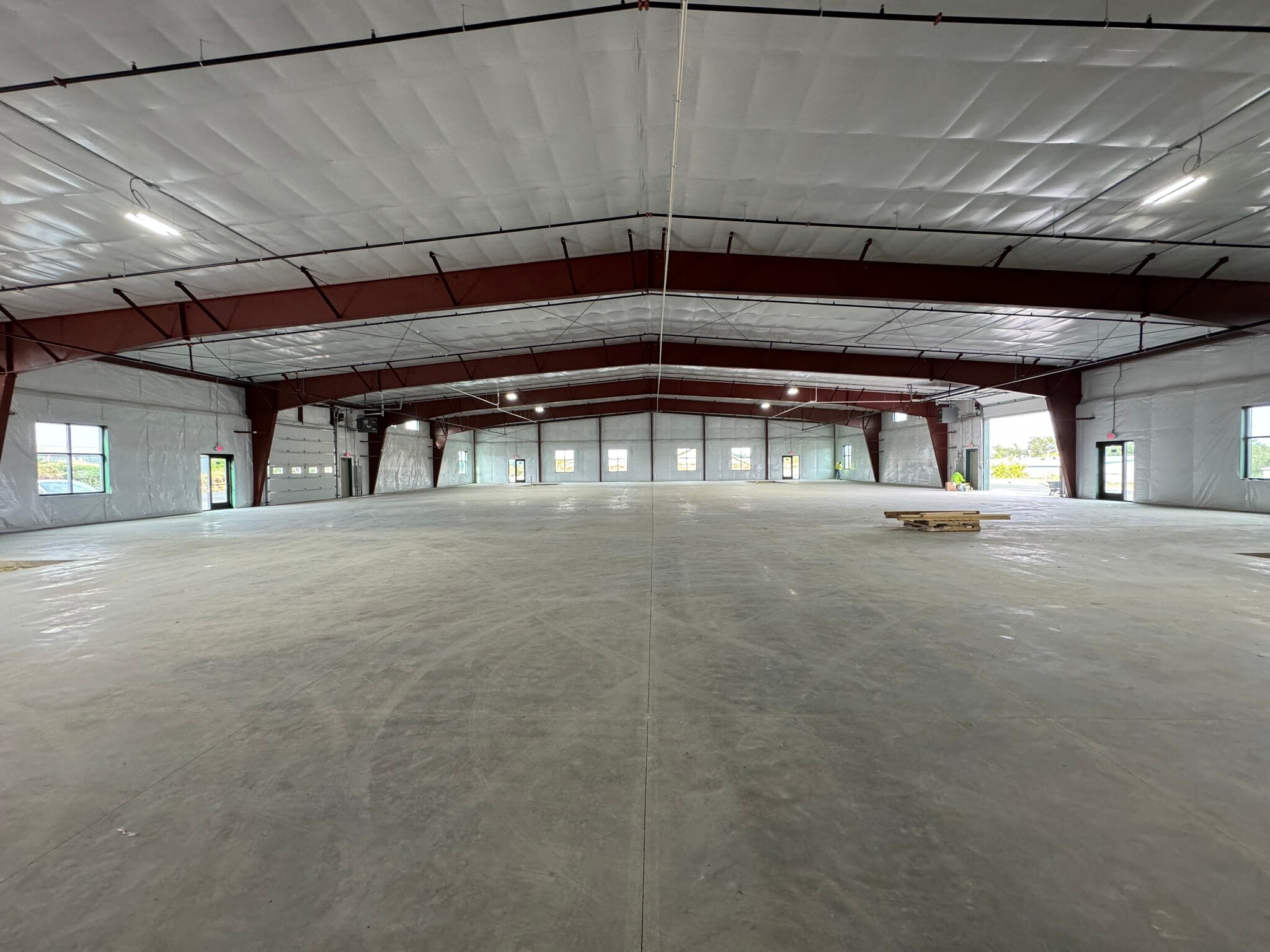 310-312 Locust Dr, Verona, WI for lease Interior Photo- Image 1 of 9