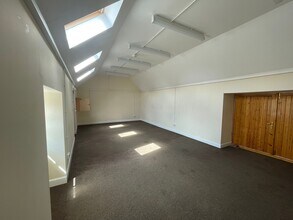 12 Dalmenny, South Queensferry for lease Interior Photo- Image 1 of 2
