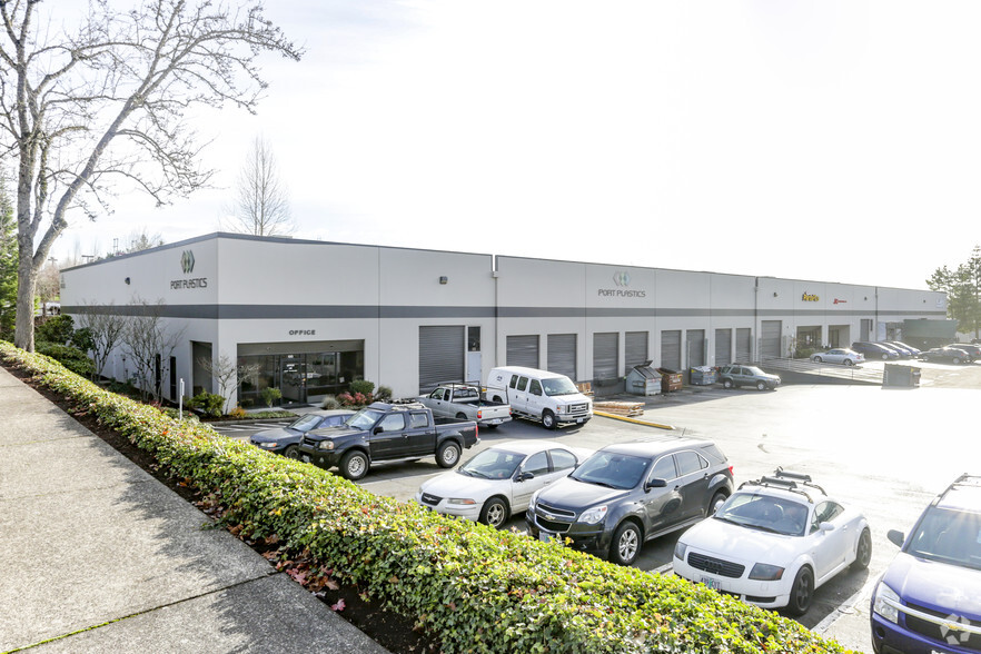 7500 SW Tech Center Dr, Tigard, OR for lease - Building Photo - Image 2 of 10