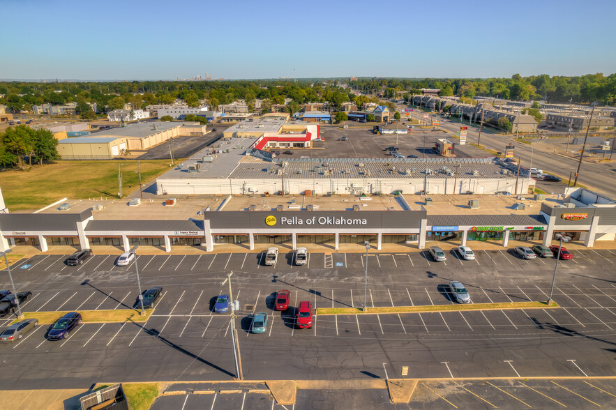 7030 S Lewis Ave, Tulsa, OK for lease - Building Photo - Image 2 of 7