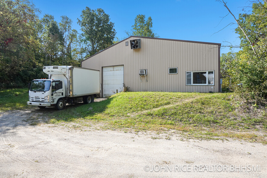 1900 W Main St, Ionia, MI for sale - Building Photo - Image 1 of 1