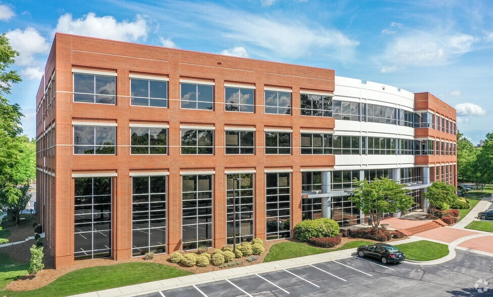 4309 Emperor Blvd, Durham, NC for lease - Building Photo - Image 1 of 3